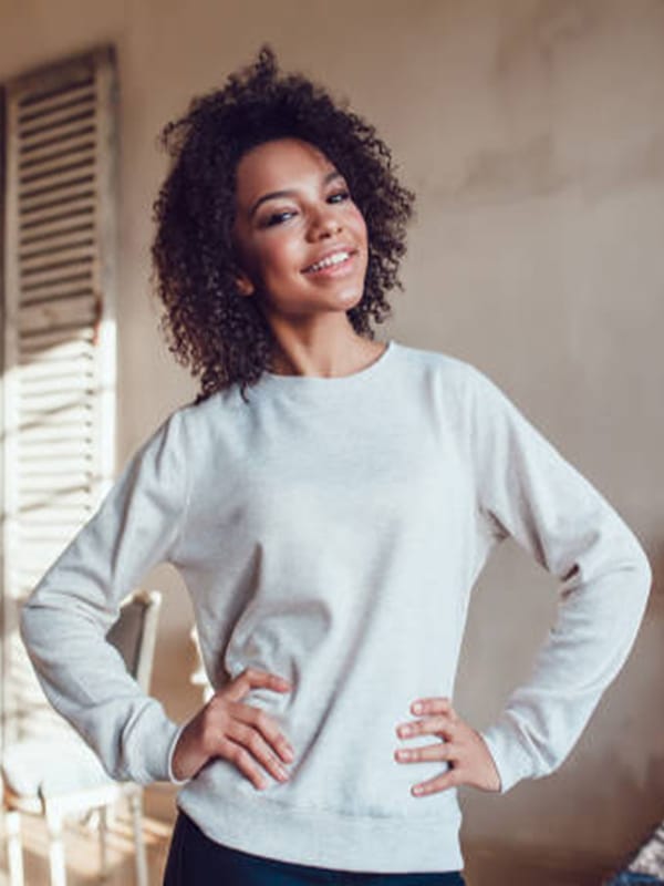 Γυναικεία Μπλούζα με Χοντρό Φούτερ Λαιμόκοψη Λευκό - Image 4